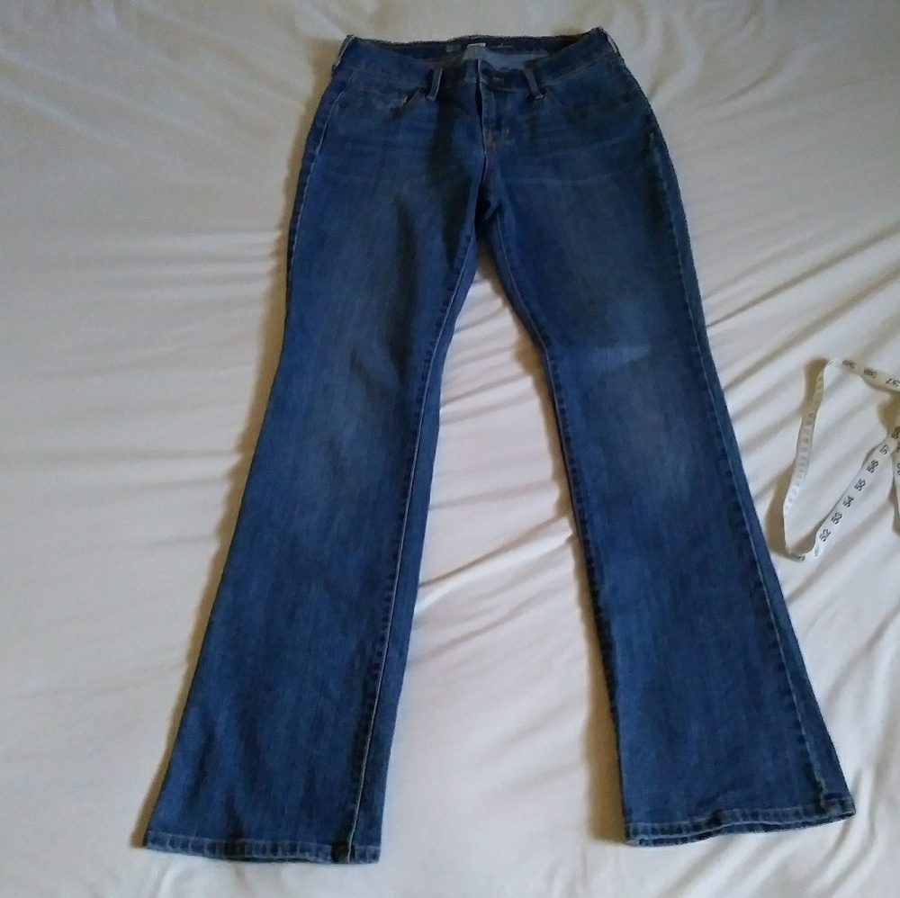 BOGO Old Navy 6 Evase Bootcut Jeans 28x30 Women